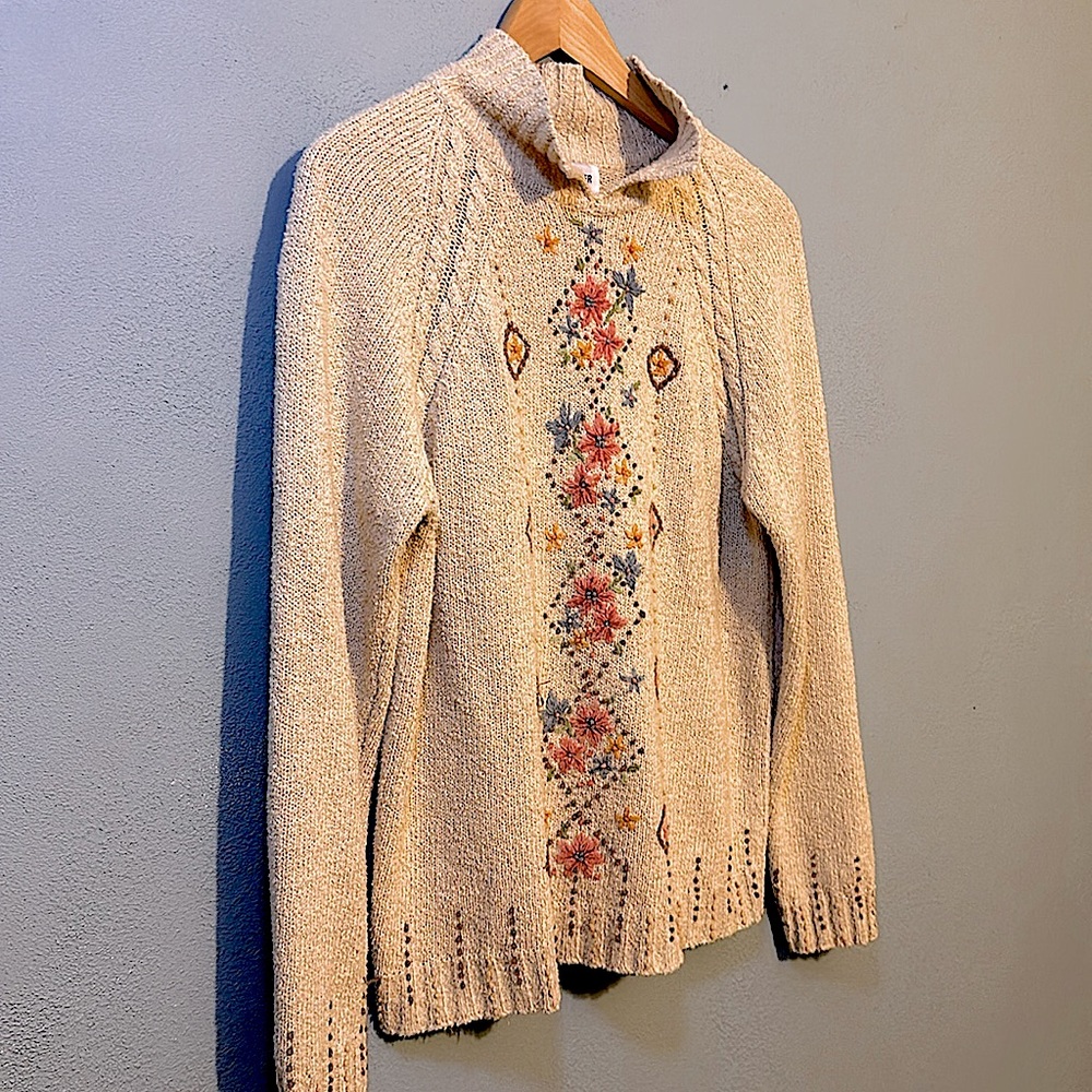 Cottage Core Sweater - Picture 4 of 9